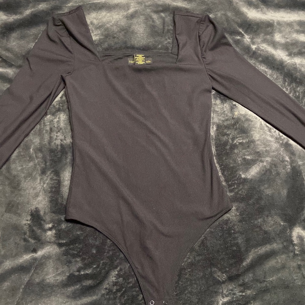 House of Harlow black bodysuit XS